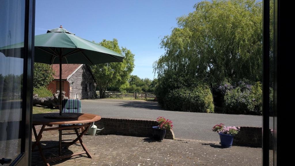Paddock Barn ~ Short & Long Term Stay, Pets Welcome ~ Woodbridge, Framlingham Ar Cretingham Exterior photo